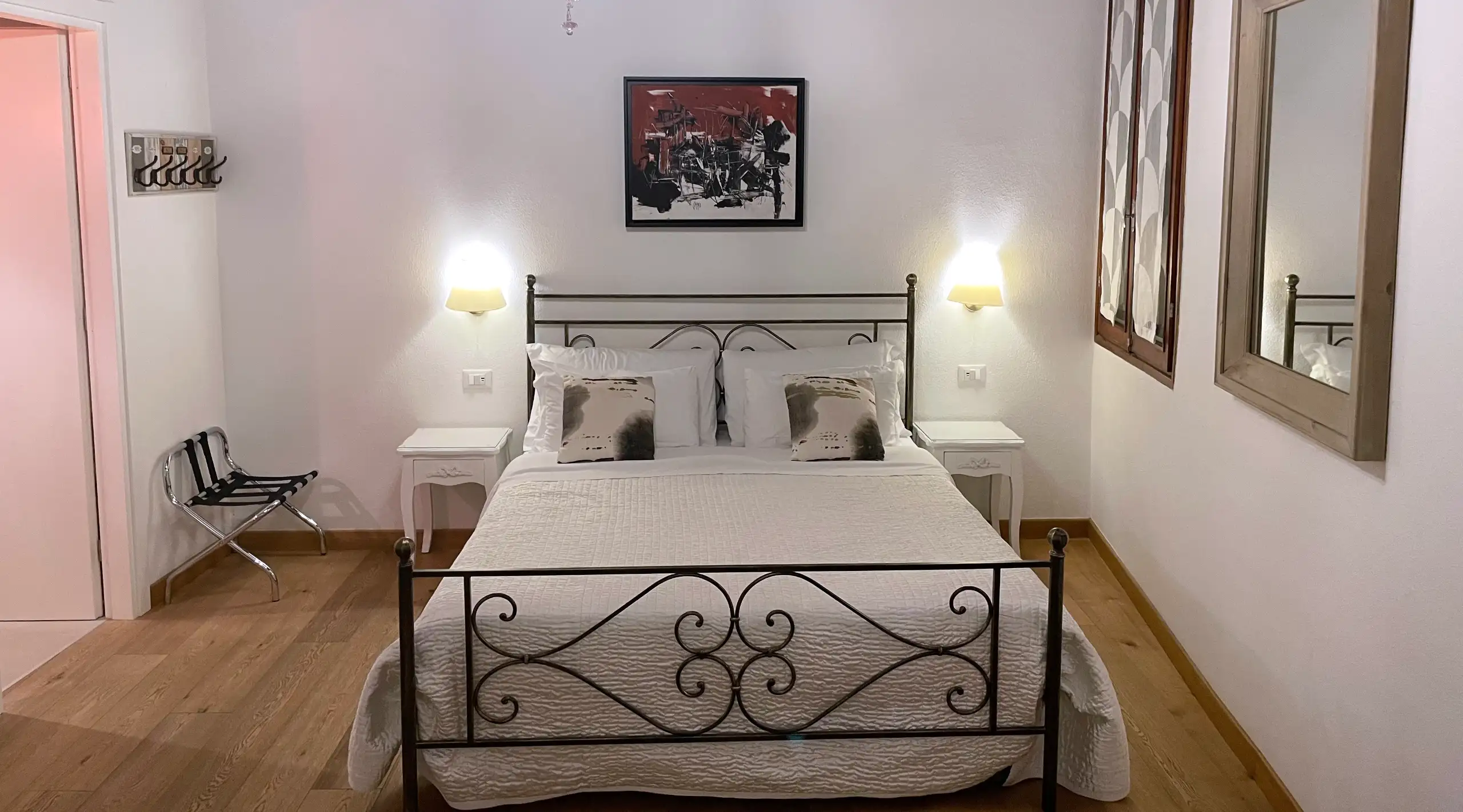 Comfort-room-slider-1